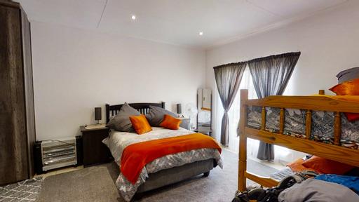 3 Bedroom Property for Sale in Saldanha Heights Western Cape